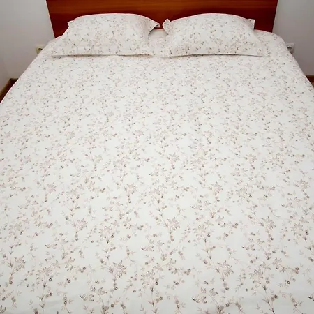 Апартаменти Apartament Plopilor Клуж-Напока